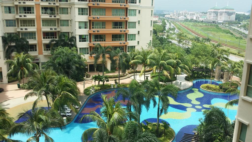 Qaiser Executive Stay East Lake Residence Kampong Bohol Экстерьер фото