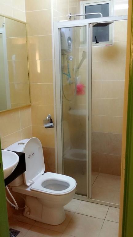 Qaiser Executive Stay East Lake Residence Kampong Bohol Экстерьер фото