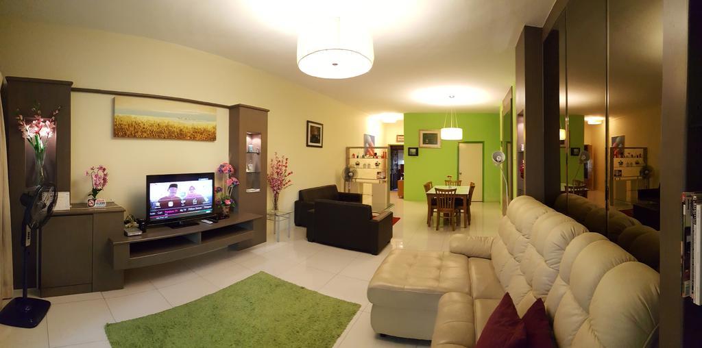 Qaiser Executive Stay East Lake Residence Kampong Bohol Экстерьер фото